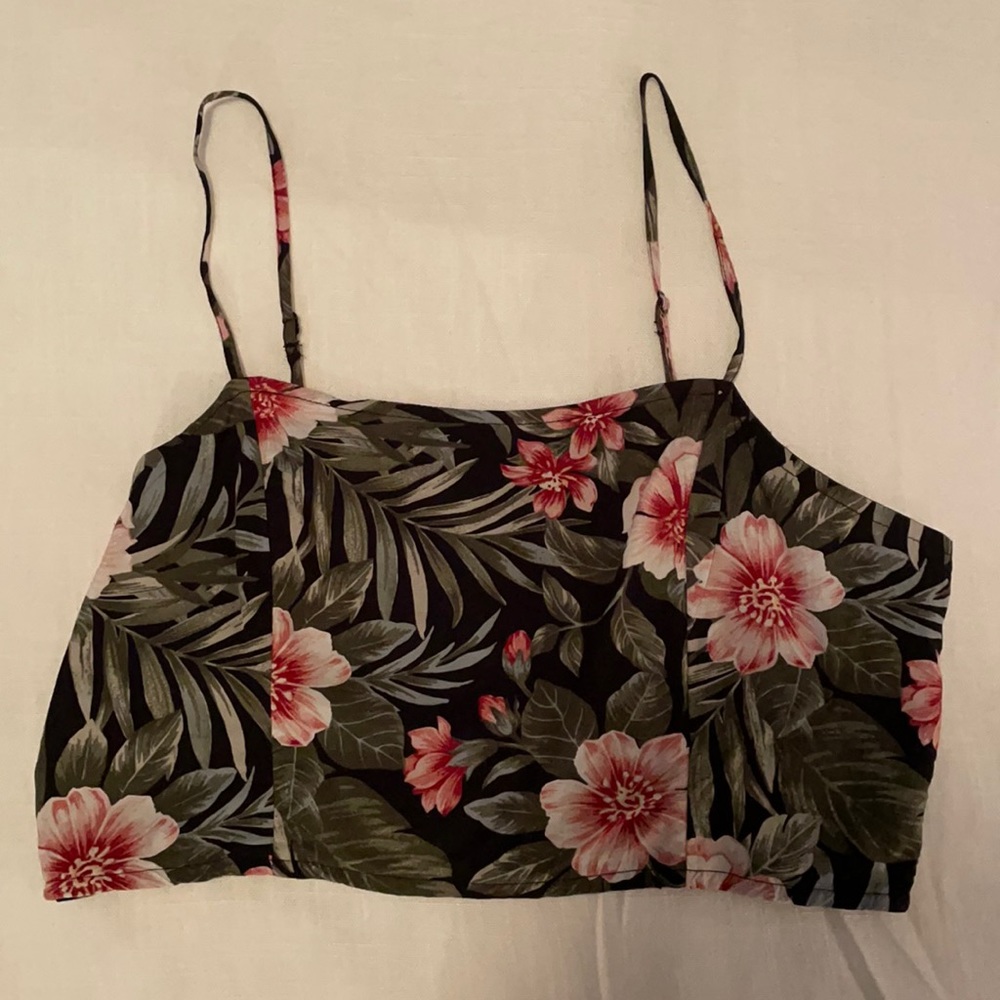 American Eagle Crop Top